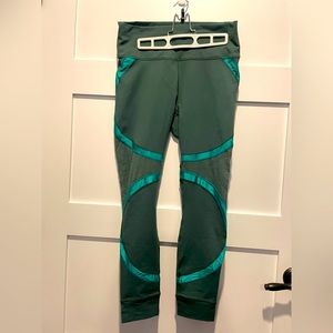 Fabletics dark green leggings with turquoise accents Size L